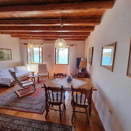 Apartment Ruzica Tribunj (Sibenik-Knin)